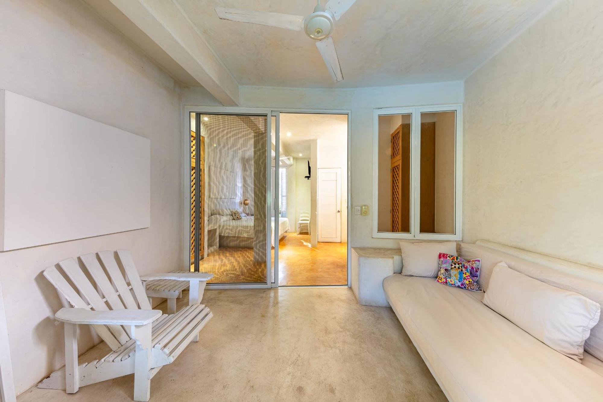 Villa Maria Bed And Breakfast ปูแอร์โตเอสกอนดิโด ภายนอก รูปภาพ