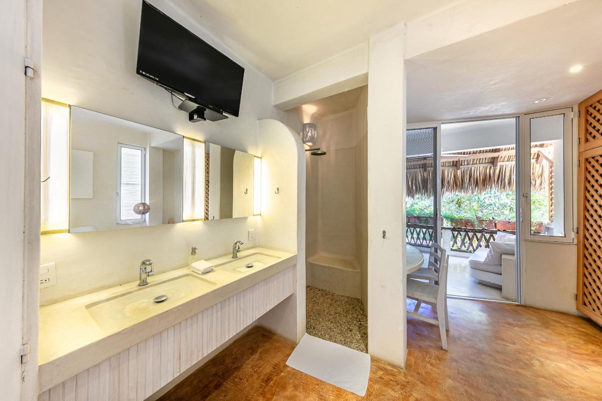 Villa Maria Bed And Breakfast ปูแอร์โตเอสกอนดิโด ภายนอก รูปภาพ