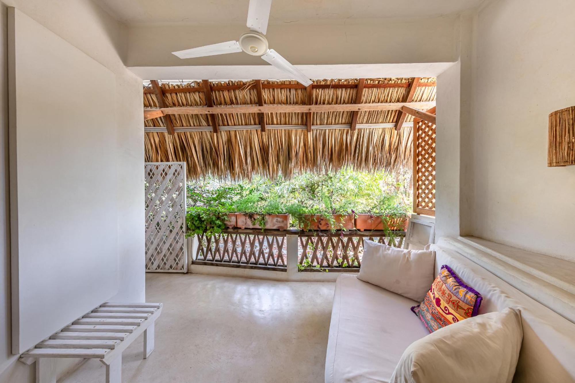 Villa Maria Bed And Breakfast ปูแอร์โตเอสกอนดิโด ภายนอก รูปภาพ