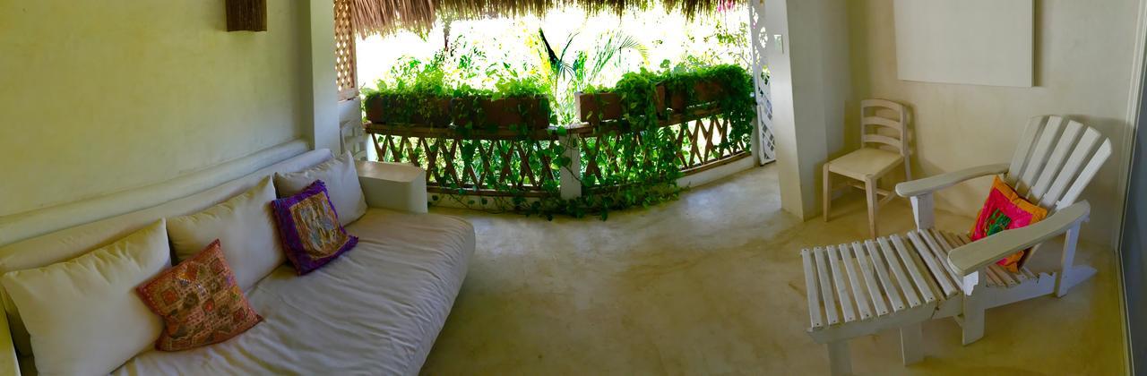 Villa Maria Bed And Breakfast ปูแอร์โตเอสกอนดิโด ภายนอก รูปภาพ
